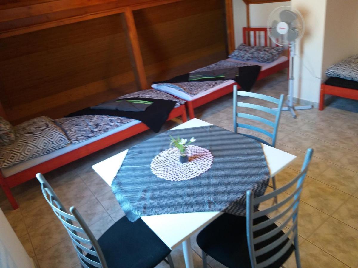 Azure House Aparthotel Keszthely Ngoại thất bức ảnh